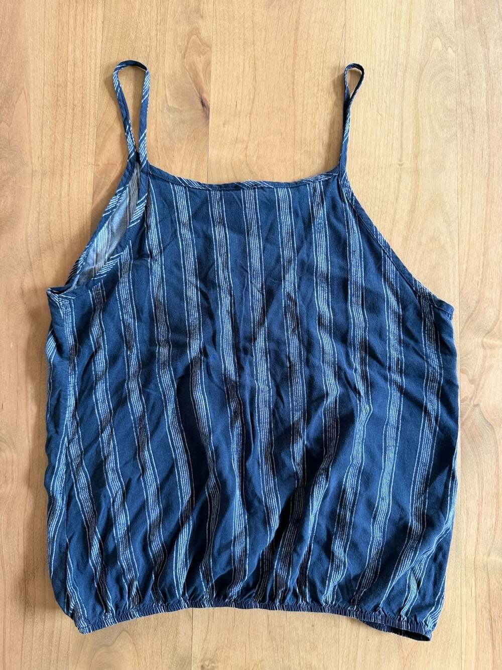 By Together Plus Collection Navy Striped V-Neck Sleeveless Cami Tank Large - Picture 5 of 5
